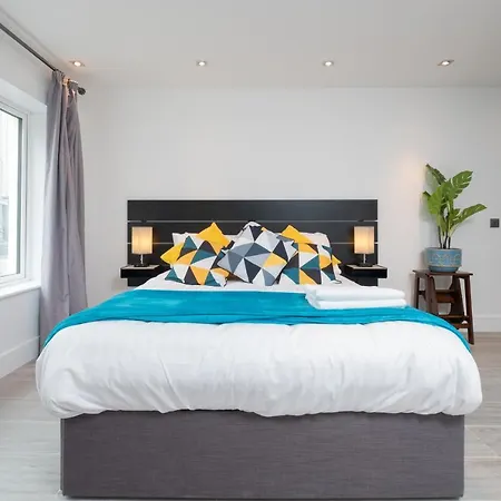 Center Studio - Spanish Arch Apartment Galway