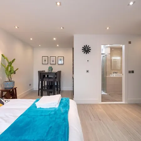 Center Studio - Spanish Arch *